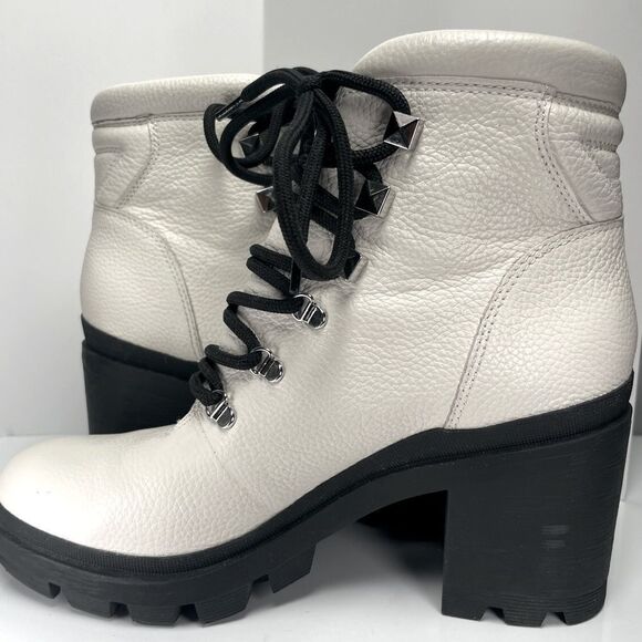 Marc Fisher Leather Ankle Kini Block Bootie, 7.5 - Picture 11 of 13